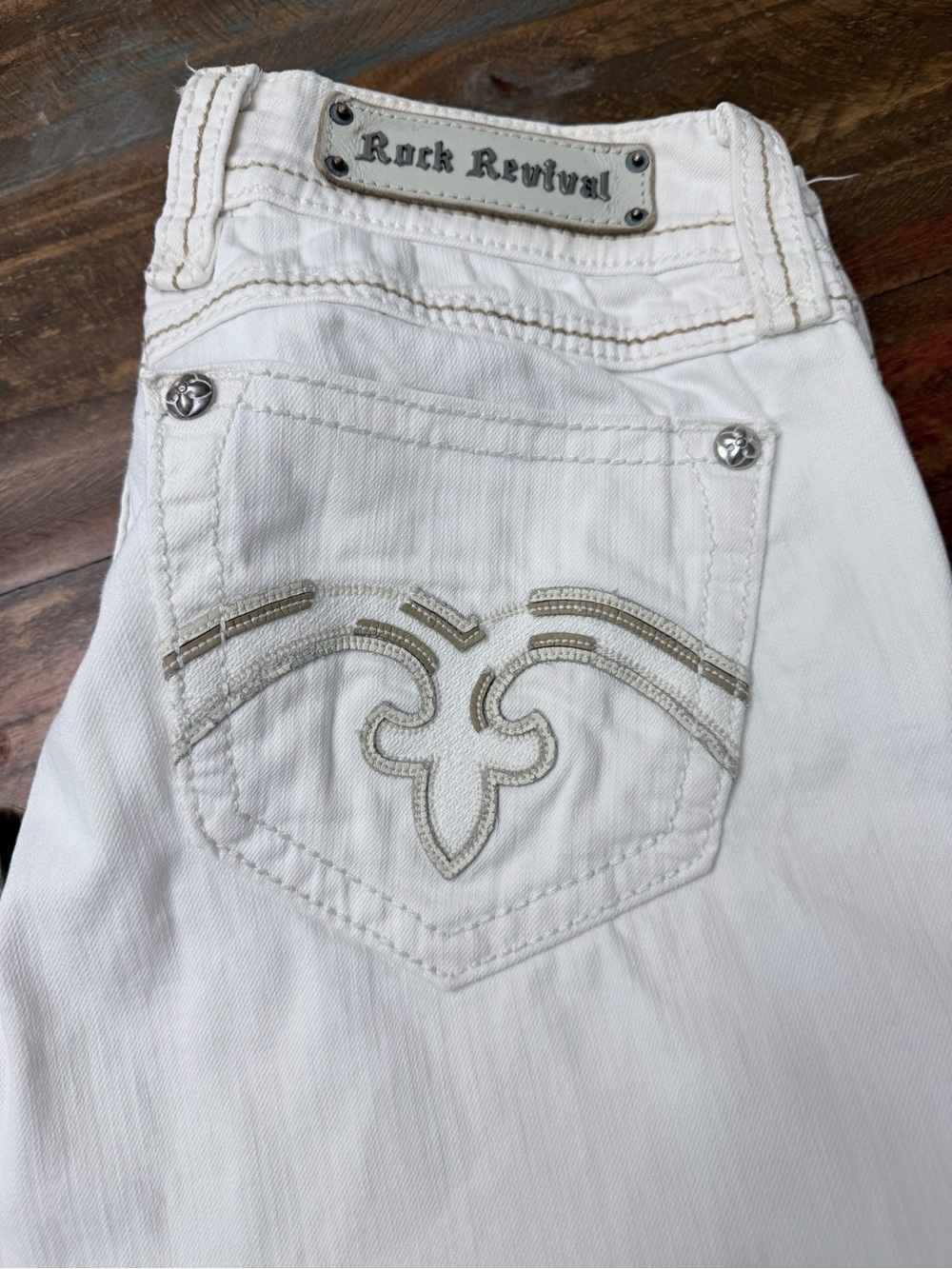 Rock Revival White Capri Jeans with Tan Trim Accents